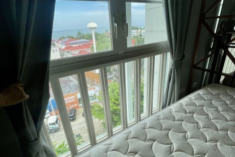 Condo in Hua Hin, Thailand, 2 bedrooms  № 153131 - photo 13