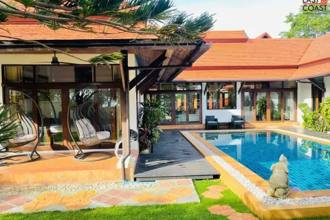 Haus in Pattaya, Thailand 3 Schlafzimmer № 212636 - Foto 10