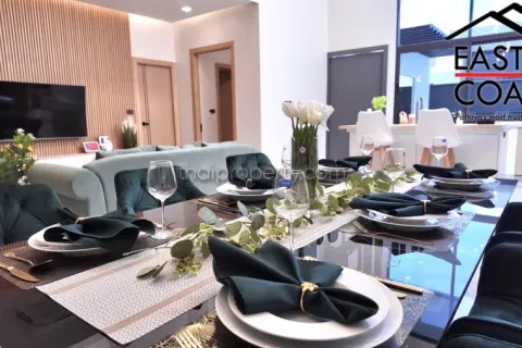 Casa de 3 dormitorios en Pattaya, Tailandia № 212638 - foto 6