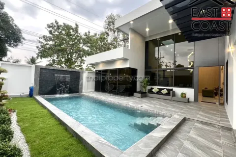 Casa de 3 dormitorios en Pattaya, Tailandia № 212638 - foto 15