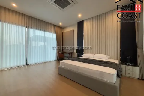 Casa de 3 dormitorios en Pattaya, Tailandia № 212633 - foto 10