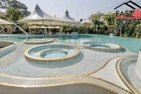 Condominio de 2 dormitorios en Jomtien Beach, Pattaya, Tailandia № 212637 - foto 10