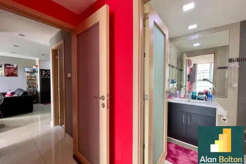 Condominio de 2 dormitorios en Pattaya, Tailandia № 210806 - foto 15