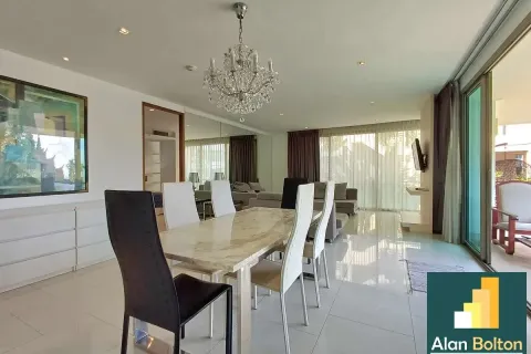 Condominio de 3 dormitorios en Pattaya, Tailandia № 210809 - foto 5