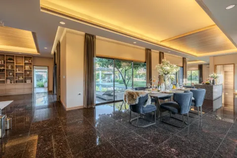 Casa de 3 dormitorios en Pattaya, Tailandia № 210808 - foto 18