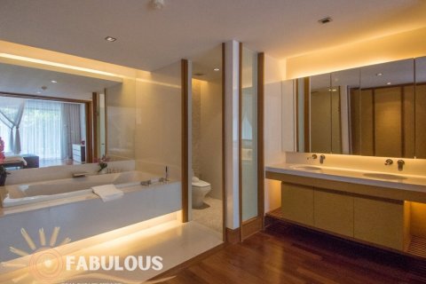 Condo sur Naithon Beach, Thaïlande, 3 chambres  № 179451 - photo 5