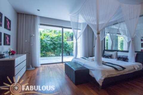 Condo sur Naithon Beach, Thaïlande, 3 chambres  № 179451 - photo 6