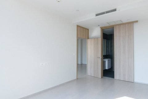 Кондоминиум с 2 спальнями в Патхум Ване, Бангкок, Таиланд № 138117 - фото 5