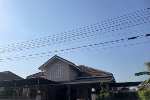 House in Pattaya, Thailand 3 bedrooms № 138118 - photo 1