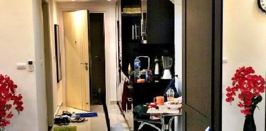 Studio in the Condo in Pattaya, Thailand № 204157
