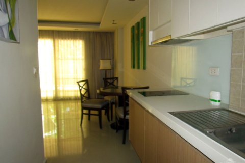 Studio in the Condo in Pattaya, Thailand № 204156