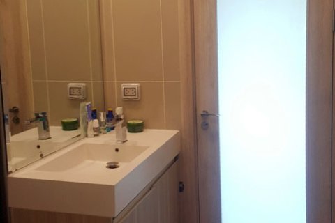 Condo on Jomtien Beach, Pattaya, Thailand, 1 bedroom № 204158 - photo 14