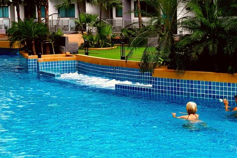 Condo on Jomtien Beach, Pattaya, Thailand, 1 bedroom № 204158 - photo 22