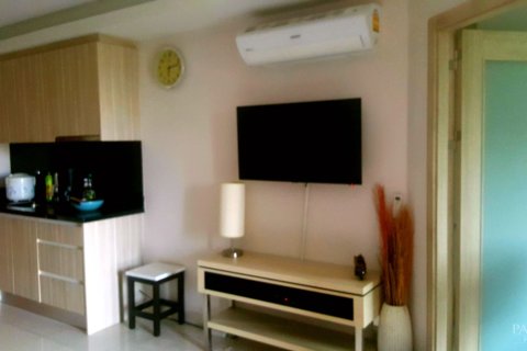 Condo on Jomtien Beach, Pattaya, Thailand, 1 bedroom № 204158 - photo 3