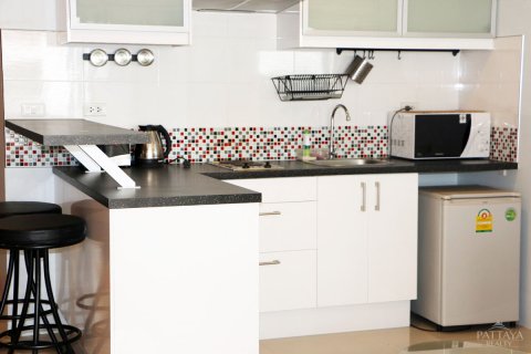 Condo on Jomtien Beach, Pattaya, Thailand, 1 bedroom № 204155 - photo 11