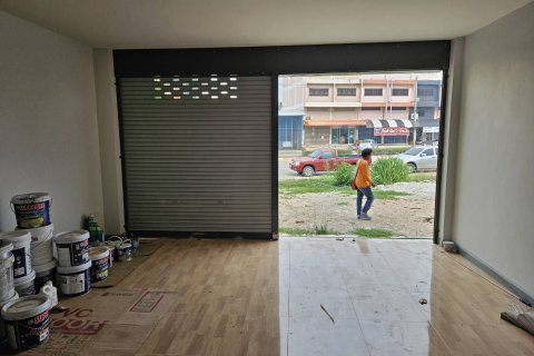 Centre commercial à Uthai Thani, Thaïlande № 161991 - photo 5