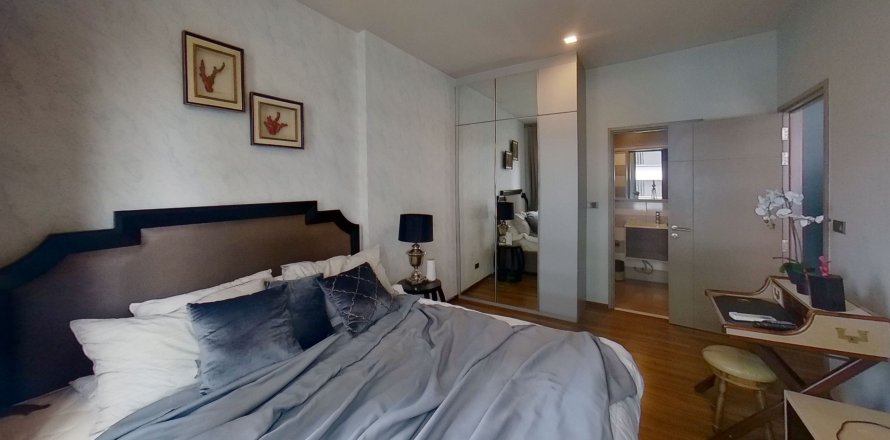 Studio dans le Condo à Watthana, Bangkok, Thaïlande  № 161996