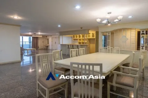 Condominio de 4 dormitorios en Watthana, Bangkok, Tailandia № 215163 - foto 2
