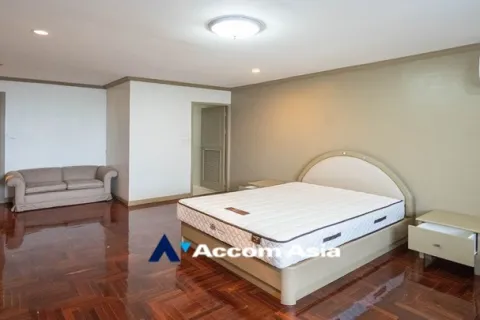 Condominio de 4 dormitorios en Watthana, Bangkok, Tailandia № 215163 - foto 9