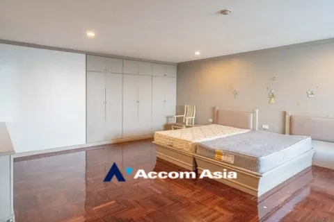 Condominio de 4 dormitorios en Watthana, Bangkok, Tailandia № 215163 - foto 8