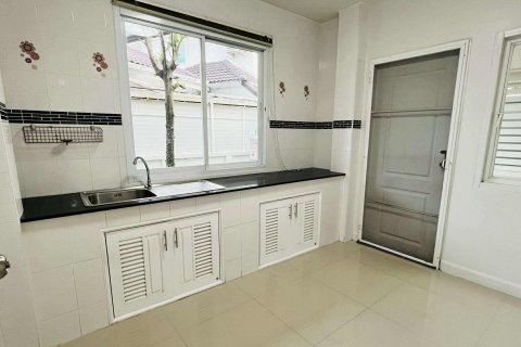 Maison à Chiang Mai, Thaïlande 4 chambres № 151513 - photo 8