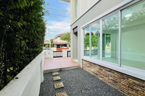 Maison à Chiang Mai, Thaïlande 4 chambres № 151513 - photo 11