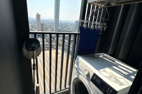 Студия в кондо в Ваттхане, Бангкок, Таиланд № 137004 - фото 15