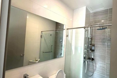 Студия в кондо в Ваттхане, Бангкок, Таиланд № 137004 - фото 5