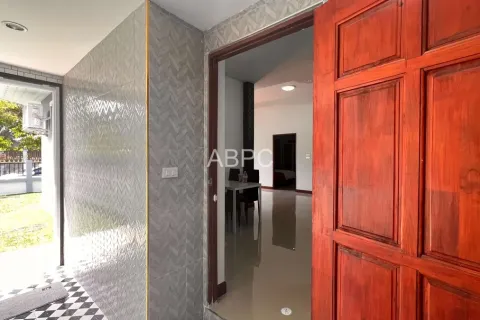 Casa de 3 dormitorios en Pattaya, Tailandia № 211542 - foto 11