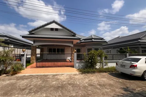 Casa de 3 dormitorios en Pattaya, Tailandia № 211542 - foto 18