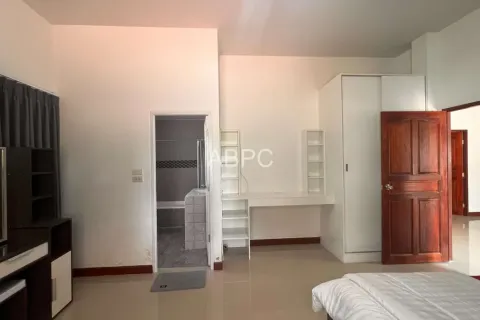 Casa de 3 dormitorios en Pattaya, Tailandia № 211542 - foto 9