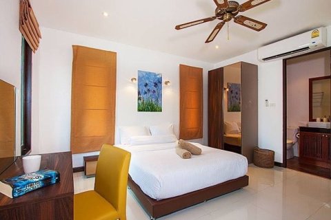 Villa à Phuket, Thaïlande 3 chambres № 154687 - photo 10