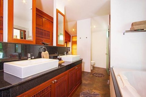 Villa à Phuket, Thaïlande 3 chambres № 154687 - photo 8