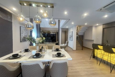 Villa à Pattaya, Thaïlande 4 chambres № 172981 - photo 7