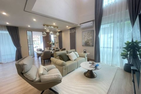 Villa à Pattaya, Thaïlande 4 chambres № 172981 - photo 3