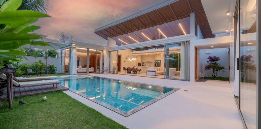 Villa à Phuket, Thaïlande 3 chambres № 172979