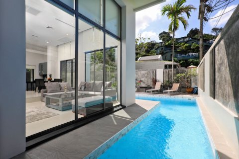 Таунхаус в Пхукете, Таиланд с 3 спальнями  № 151831 - фото 2