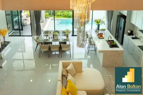 Maison à Pattaya, Thaïlande 4 chambres № 210868