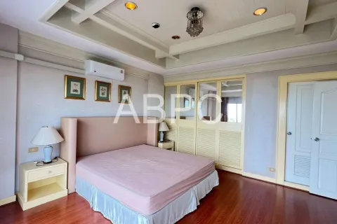 Condominio de 3 dormitorios en Pattaya, Tailandia № 210873 - foto 10