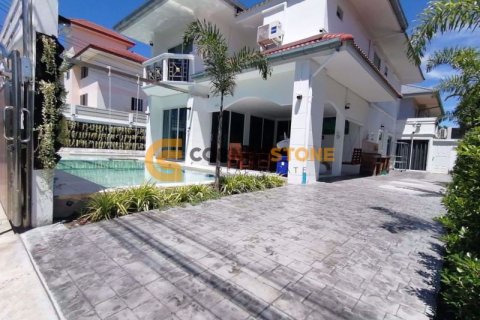 Studio on Jomtien Beach, Pattaya, Thailand № 26349 - photo 2