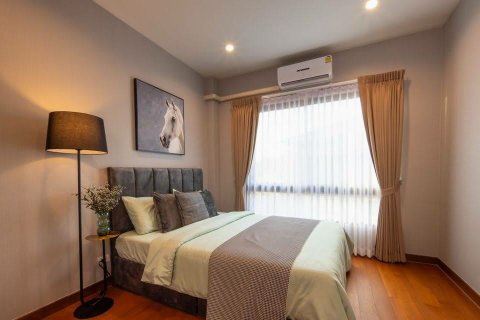 Villa in Chiang Mai, Thailand 5 bedrooms № 160025 - photo 16