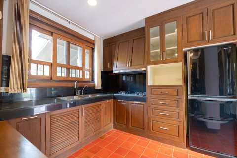 Villa in Chiang Mai, Thailand 3 bedrooms № 160026 - photo 13