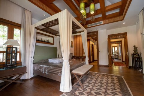 Villa in Chiang Mai, Thailand 3 bedrooms № 160026 - photo 18