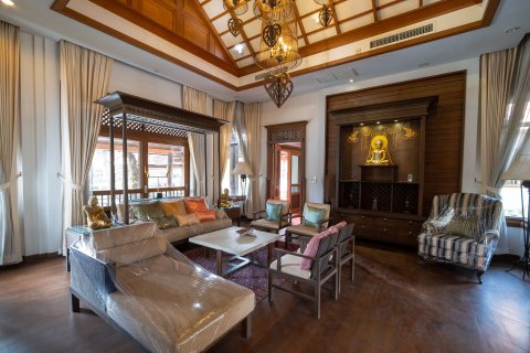 Villa in Chiang Mai, Thailand 3 bedrooms № 160026 - photo 9