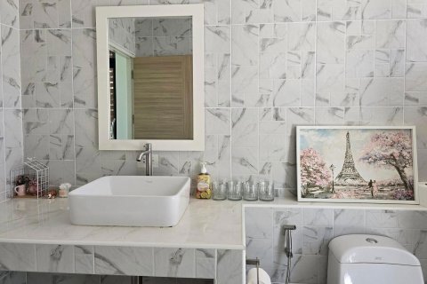 Villa in Chiang Mai, Thailand 4 bedrooms № 160027 - photo 24