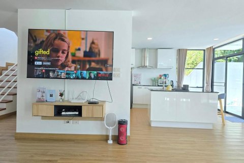 Villa in Chiang Mai, Thailand 4 bedrooms № 160027 - photo 9