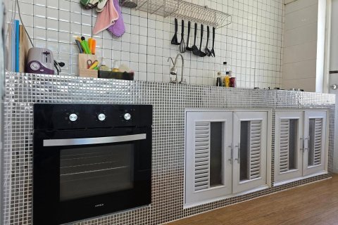 Villa in Chiang Mai, Thailand 4 bedrooms № 160027 - photo 16