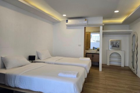 Villa in Chiang Mai, Thailand 4 bedrooms № 160027 - photo 19