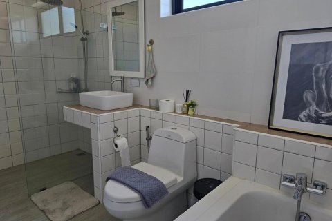 Villa in Chiang Mai, Thailand 4 bedrooms № 160027 - photo 23