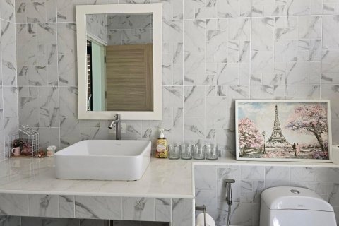 Villa in Chiang Mai, Thailand 4 bedrooms № 160027 - photo 24